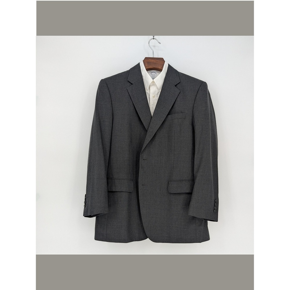 Jos A Bank Gray Wool Blazer 44R Classic 2 Button Sport Coat